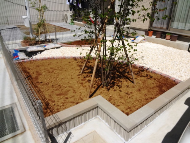 上尾市i様邸の外構工事 飯田産業の建売住宅でした 新築オプション工事なら新築付帯設備専門店の株式会社クリタリビング